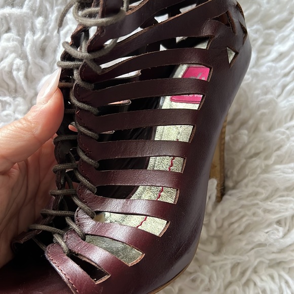 Dolce Vita brown heels - Picture 2 of 6